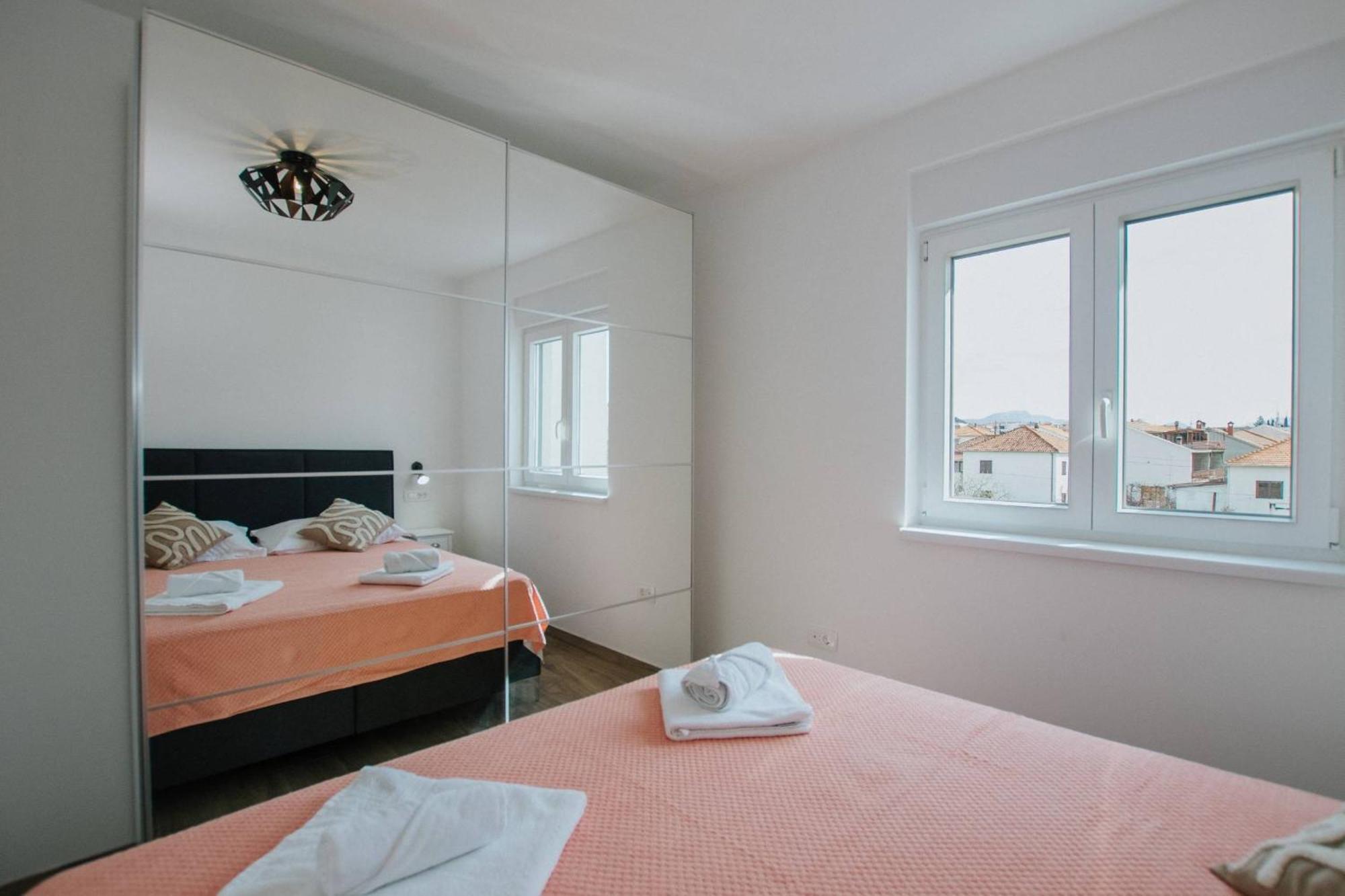 Luxury Apartments Marija Trogir Habitación foto